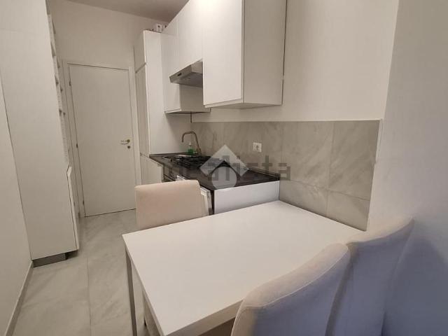Appartamento in affitto di 40 m² in Via Benigno Crespi, 13