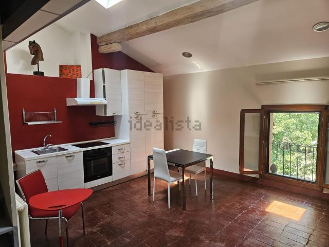 Appartamento in affitto di 40 m² in Via Borgo, 4