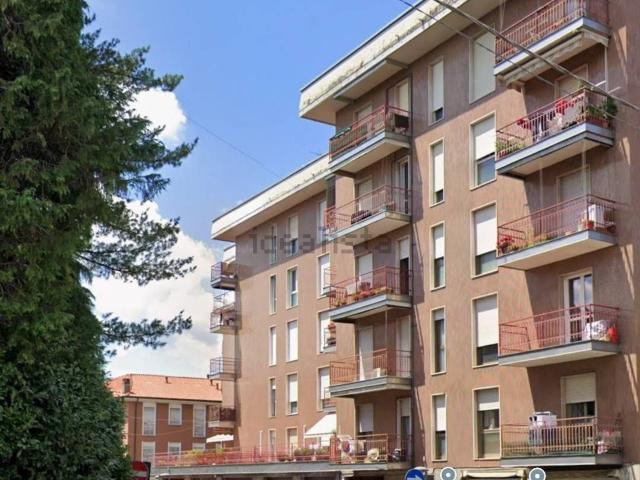 Appartamento in affitto di 40 m² in Via C. Cantù, 1