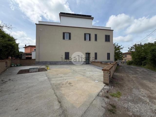 Appartamento in affitto di 40 m² in Via dei Piani