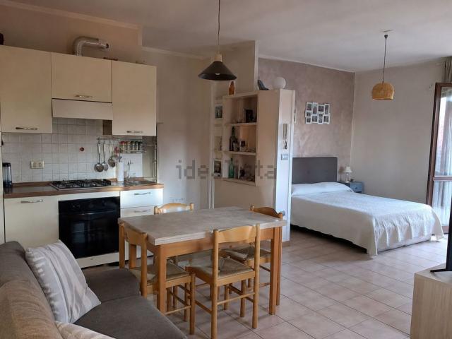 Appartamento in affitto di 40 m² in Via E. Praga