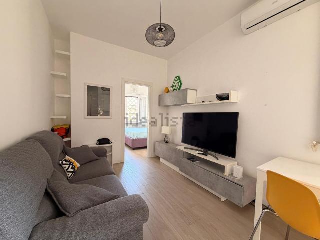 Appartamento in affitto di 40 m² in Via Ferruccio Zambonini