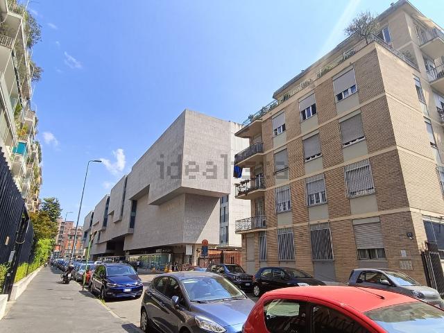 Appartamento in affitto di 40 m² in Via Guglielmo Röntgen, 19