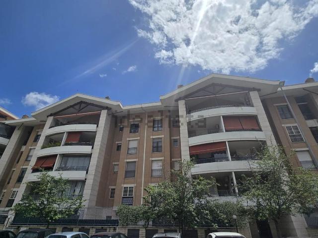 Appartamento in affitto di 40 m² in Via Joan Miró