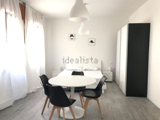 Appartamento in affitto di 40 m² in Via Luciano Manara, 58