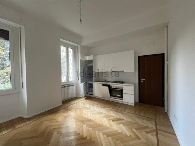Appartamento in affitto di 40 m² in Via Marchesi de Taddei, 2