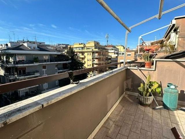 Appartamento in affitto di 40 m² in Via Roccaporena