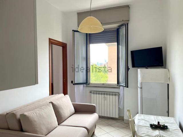 Appartamento in affitto di 40 m² in Via Salvatore Pianell, 54