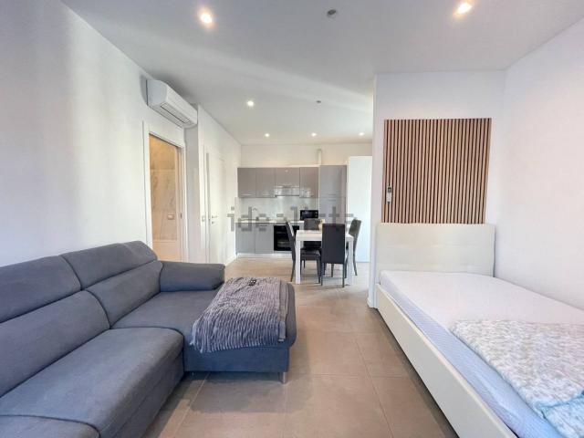 Appartamento in affitto di 40 m² in Viale Mantova, 82