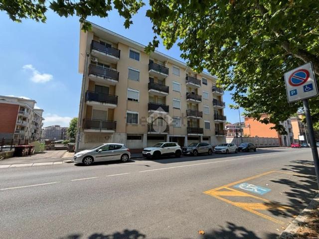 Appartamento in affitto di 40 m² in Viale Giulio Cesare, 39