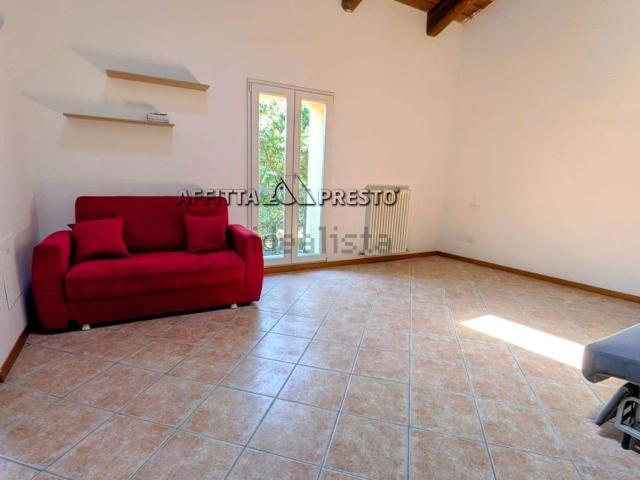 Appartamento in affitto di 40 m² in Viale Vittorio Veneto