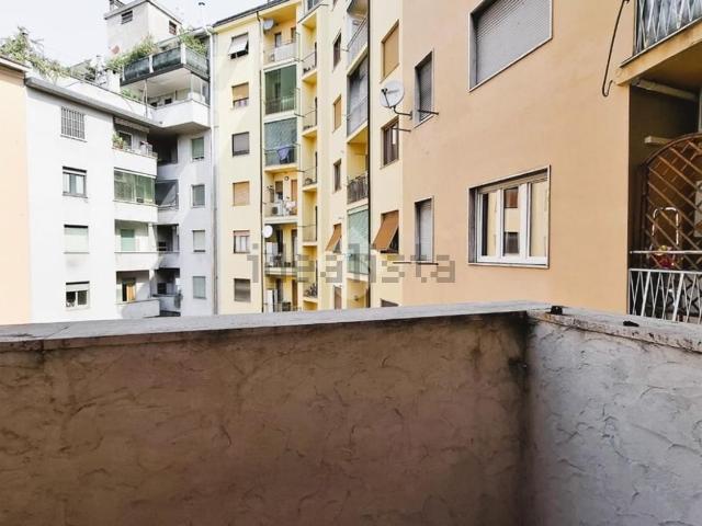 Appartamento in affitto di 41 m² in Via Giovanni Battista Fauchè, 37