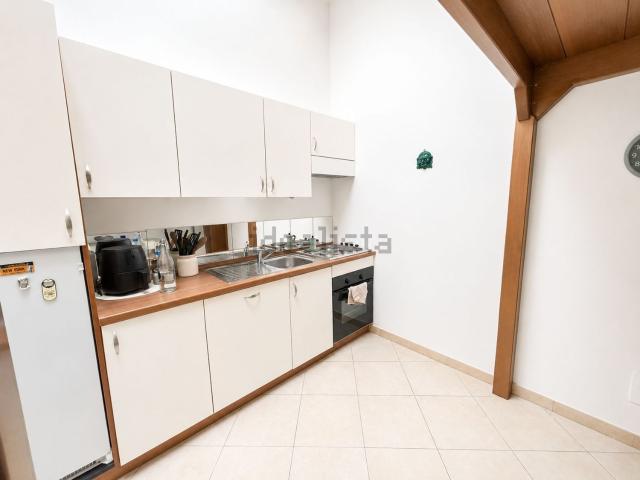 Appartamento in affitto di 41 m² in Via Pisa, 42