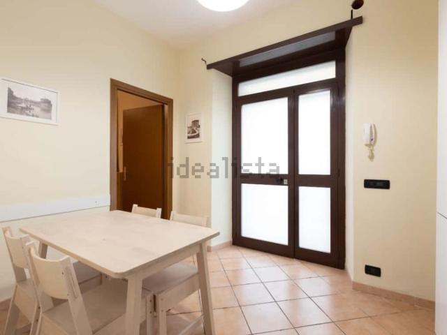 Appartamento in affitto di 41 m² in Via Romeo Rodriguez Pereira, 288