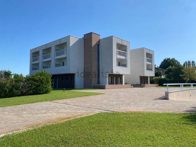 Appartamento in affitto di 42 m² in Via Ugo Lenzi, 10