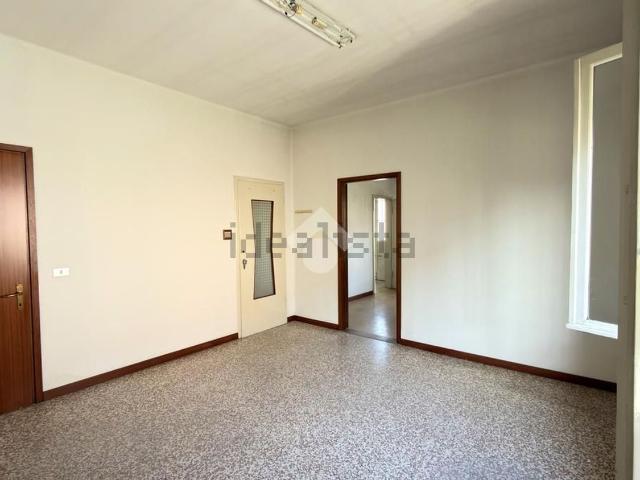 Appartamento in affitto di 42 m² in Via F. Piazzalunga, 13