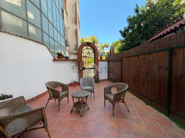 Appartamento in affitto di 42 m² in Via Posillipo, 69