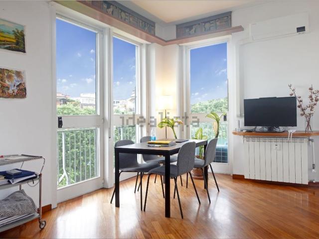 Appartamento in affitto di 42 m² in Viale Belisario, 1