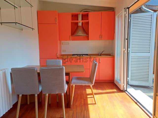 Appartamento in affitto di 47 m² in Via Piero della Francesca, 4