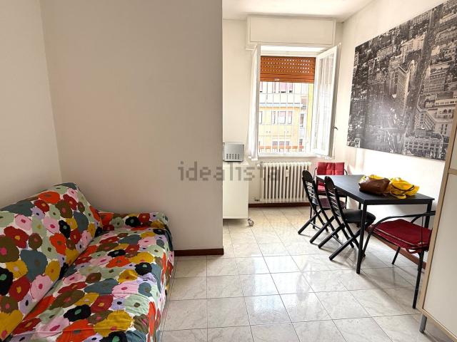Appartamento in affitto di 47 m² in Viale Col di Lana, 6