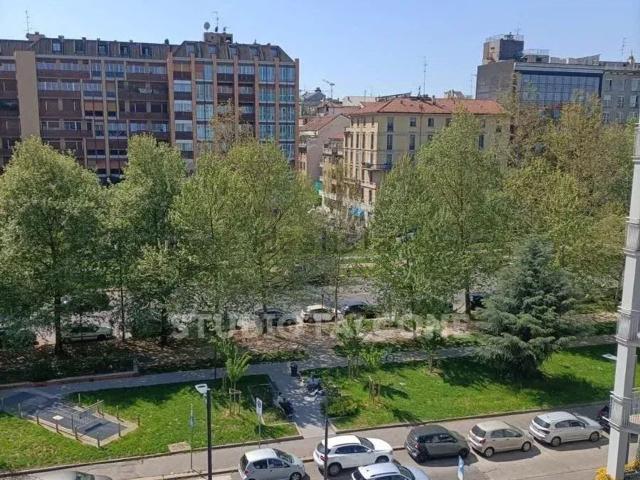 Appartamento in affitto di 44 m² in Corso Sempione, 76