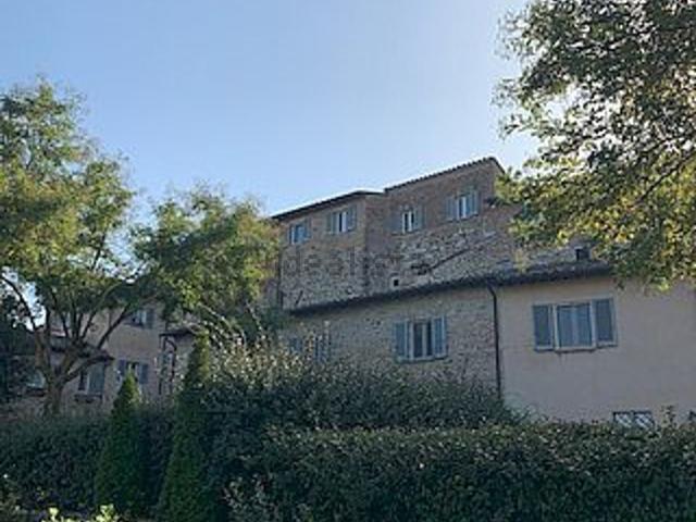 Appartamento in affitto di 45 m² in Strada Ponte d&apos Oddi, 13