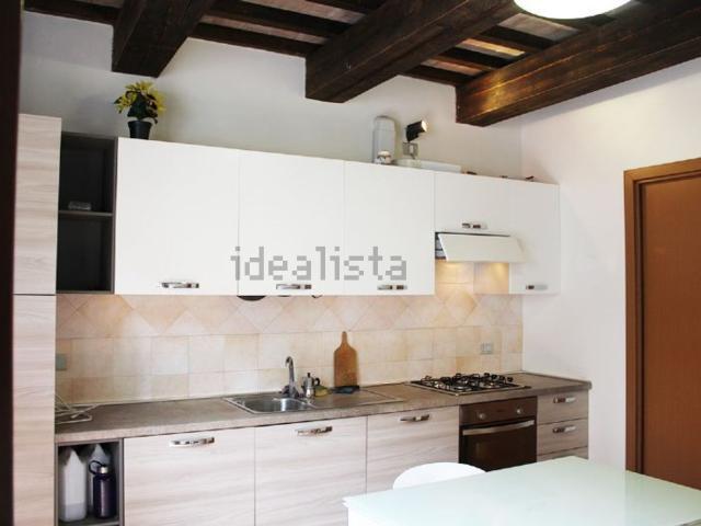 Appartamento in affitto di 45 m² in Via Vittorio Veneto