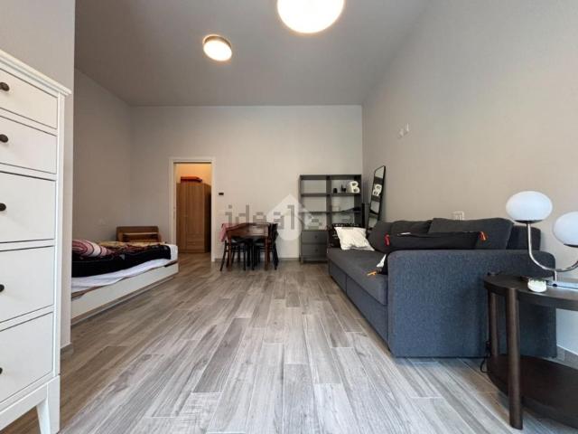 Appartamento in affitto di 45 m² in Via XXV Aprile, 3