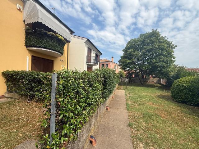 Appartamento in affitto di 45 m² in Via Zermanese