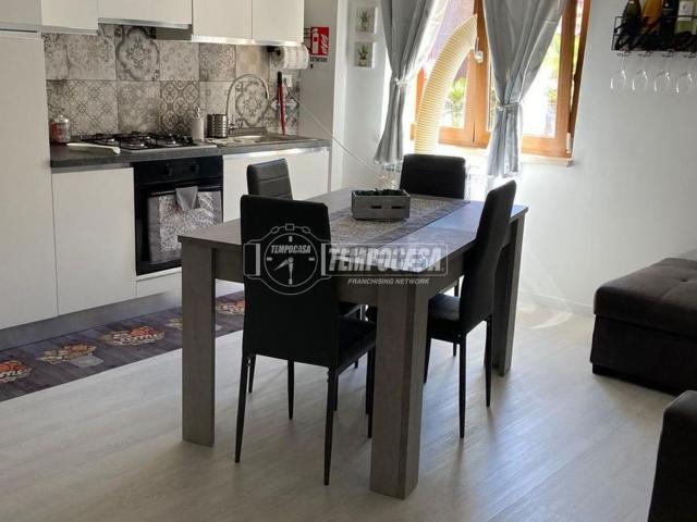 Appartamento in affitto di 45 m² in Via Adorno Bruschi