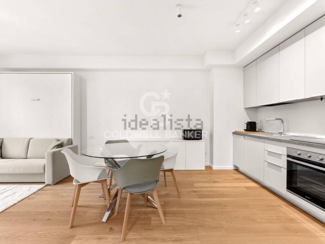 Appartamento in affitto di 45 m² in Via Ciro Menotti