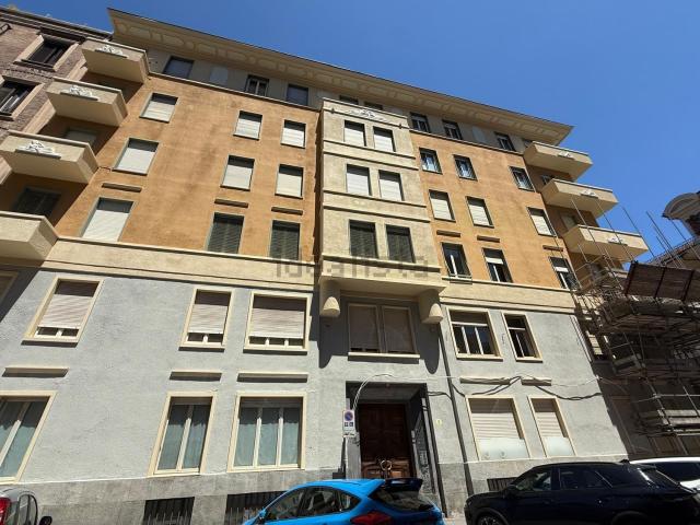 Appartamento in affitto di 45 m² in Via Conte Rosso, 3