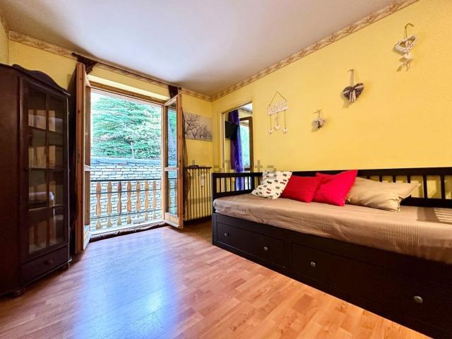 Appartamento in affitto di 45 m² in Via del Colle, 36