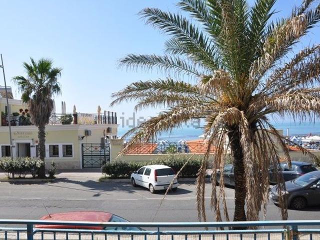 Appartamento in affitto di 45 m² in Via delle Oceanine, 7