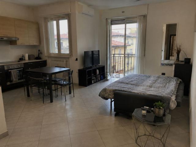 Appartamento in affitto di 45 m² in Via G. Carducci