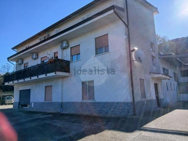 Appartamento in affitto di 45 m² in Via Gemme, 4
