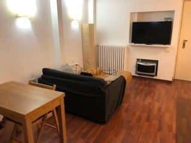 Appartamento in affitto di 45 m² in Via Giosuè Borsi, 18