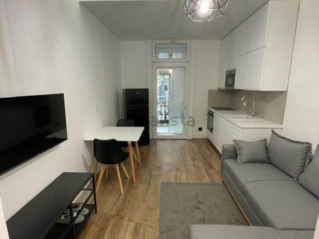 Appartamento in affitto di 45 m² in Via Messina, 3
