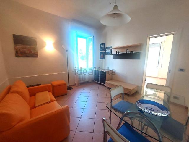 Appartamento in affitto di 45 m² in Via Montanara, 2