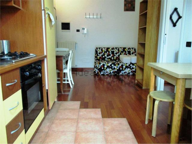 Appartamento in affitto di 45 m² in Via Pavia, 6