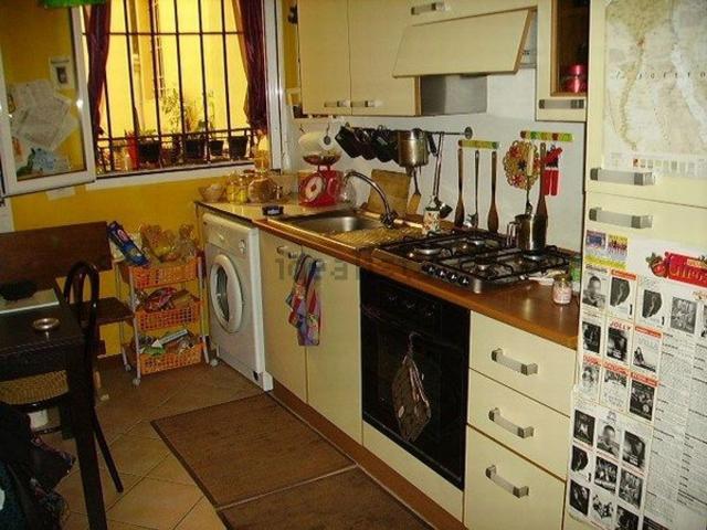Appartamento in affitto di 45 m² in Via Riva di Reno