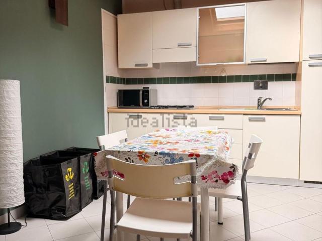 Appartamento in affitto di 45 m² in Via Riva di Reno