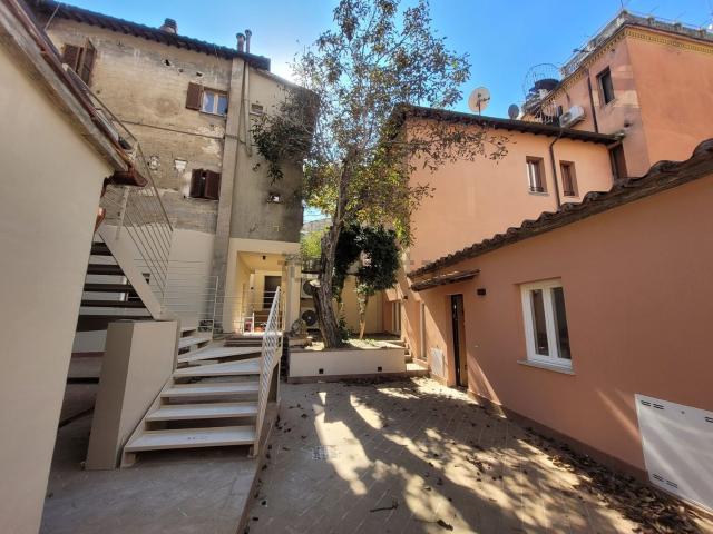 Appartamento in affitto di 45 m² in Via Sant&apos Elisabetta