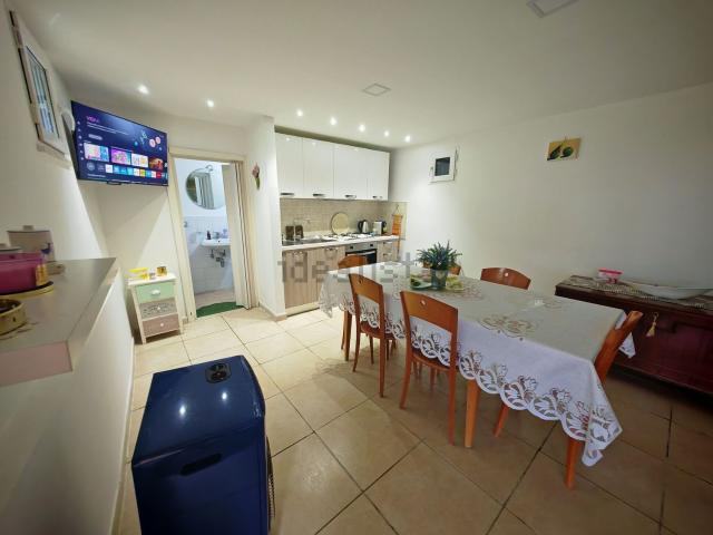 Appartamento in affitto di 45 m² in Via San Sossio