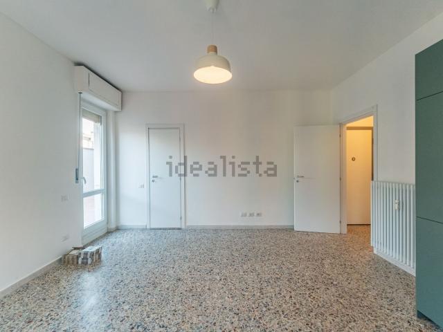 Appartamento in affitto di 45 m² in Viale Lucania, 3