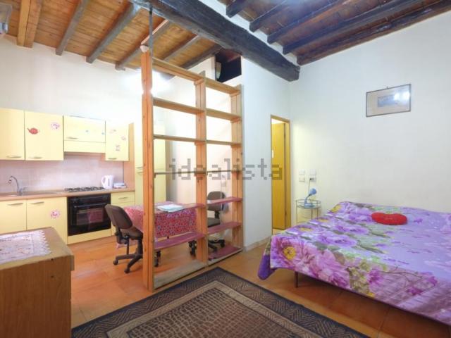 Appartamento in affitto di 46 m² in Via dell&apos Olmata