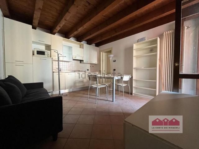 Appartamento in affitto di 48 m² in Corso Padova, 50