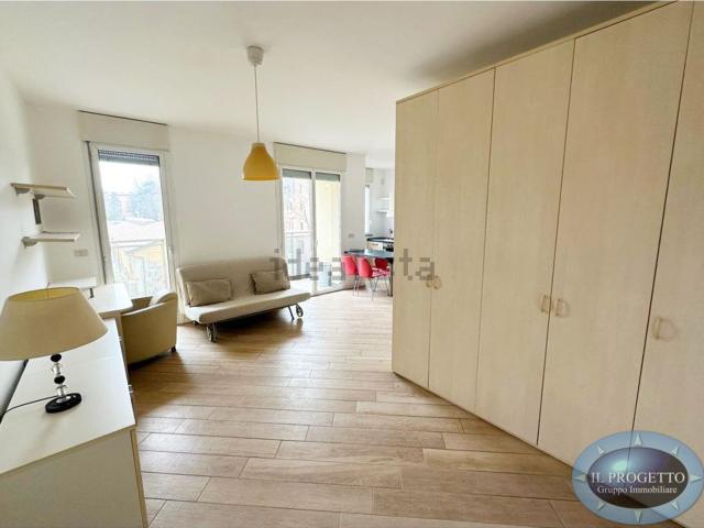 Appartamento in affitto di 48 m² in Via Zaccherini Alvisi