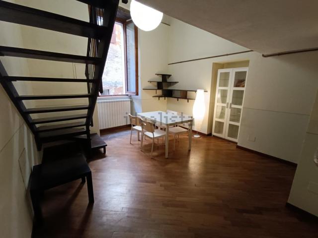Appartamento in affitto di 48 m² in Via Cesare Caporali