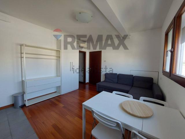 Appartamento in affitto di 48 m² in Via Emilio Treves, 3
